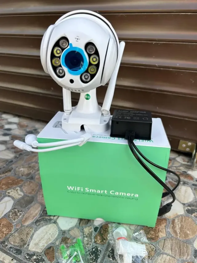Вулична камера UKC Відеоспостереження WIFI IP бездротова зовнішня поворотна V380 Pro з блоком живлення