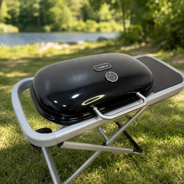 Газовий гриль Weber Traveler 100 х 45 х 80 см / Портативний газовий гриль / Барбекю для природи